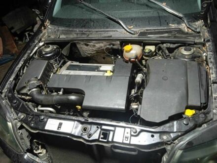 Черный Ауди А4, объемом двигателя 1.6 л и пробегом 296 тыс. км за 2000 $, фото 1 на Automoto.ua