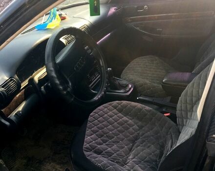 Черный Ауди А4, объемом двигателя 1.8 л и пробегом 0 тыс. км за 2000 $, фото 1 на Automoto.ua