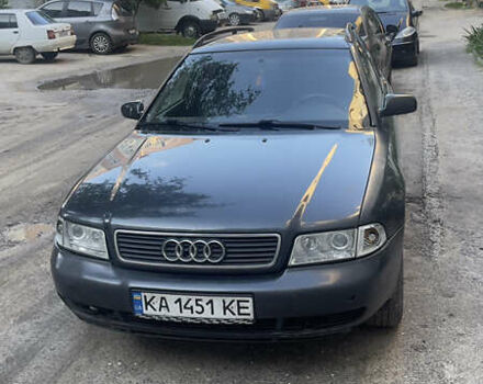 Черный Ауди А4, объемом двигателя 1.9 л и пробегом 400 тыс. км за 3500 $, фото 1 на Automoto.ua