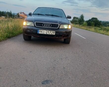 Чорний Ауді А4, об'ємом двигуна 1 л та пробігом 377 тис. км за 886 $, фото 1 на Automoto.ua