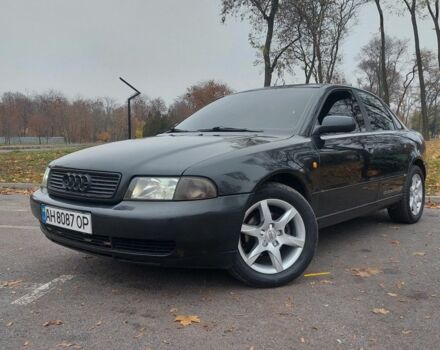 Черный Ауди А4, объемом двигателя 1.8 л и пробегом 413 тыс. км за 3600 $, фото 1 на Automoto.ua