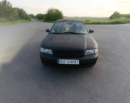 Черный Ауди А4, объемом двигателя 0 л и пробегом 300 тыс. км за 1350 $, фото 1 на Automoto.ua