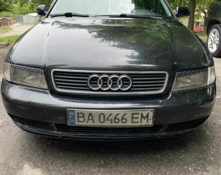 Чорний Ауді А4, об'ємом двигуна 1.8 л та пробігом 380 тис. км за 3300 $, фото 1 на Automoto.ua