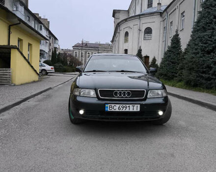 Черный Ауди А4, объемом двигателя 1.9 л и пробегом 332 тыс. км за 3500 $, фото 1 на Automoto.ua