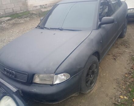 Черный Ауди А4, объемом двигателя 0 л и пробегом 490 тыс. км за 1542 $, фото 1 на Automoto.ua