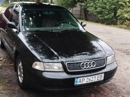 Ауди А4 1998 в Запорожье на Automoto.ua Черный Ауди А4, объемом двигателя 1.6 л и пробегом 327 тыс. км за 2700 $, фото 1 на Automoto.ua