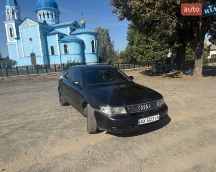 Черный Ауди А4, объемом двигателя 1.6 л и пробегом 366 тыс. км за 1700 $, фото 1 на Automoto.ua