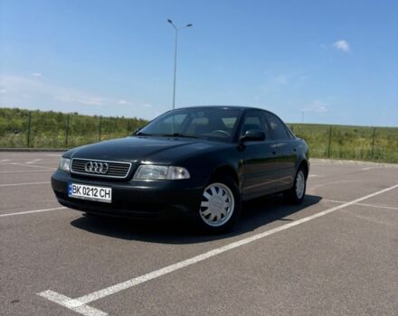 Чорний Ауді А4, об'ємом двигуна 1.9 л та пробігом 337 тис. км за 3600 $, фото 1 на Automoto.ua