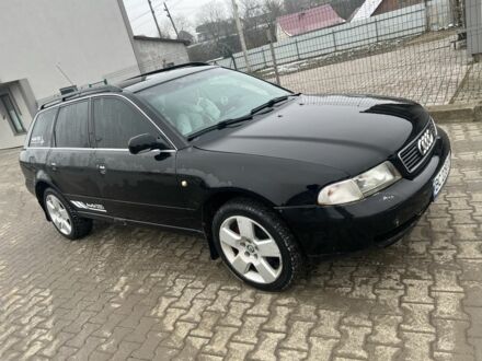 Черный Ауди А4, объемом двигателя 2.5 л и пробегом 400 тыс. км за 2500 $, фото 1 на Automoto.ua