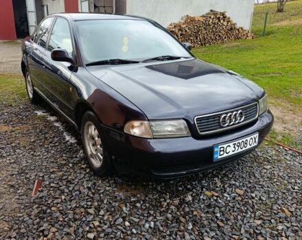 Чорний Ауді А4, об'ємом двигуна 1.6 л та пробігом 289 тис. км за 2600 $, фото 1 на Automoto.ua