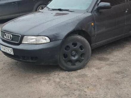 Черный Ауди А4, объемом двигателя 1.8 л и пробегом 400 тыс. км за 1775 $, фото 1 на Automoto.ua