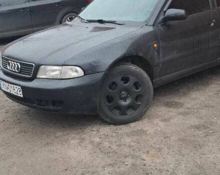 Черный Ауди А4, объемом двигателя 1.8 л и пробегом 400 тыс. км за 1775 $, фото 1 на Automoto.ua