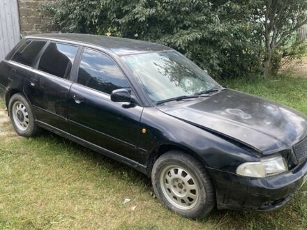 Чорний Ауді А4, об'ємом двигуна 1.8 л та пробігом 300 тис. км за 1000 $, фото 1 на Automoto.ua
