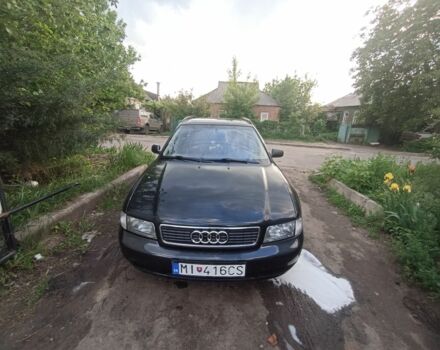 Чорний Ауді А4, об'ємом двигуна 2 л та пробігом 236 тис. км за 2300 $, фото 1 на Automoto.ua