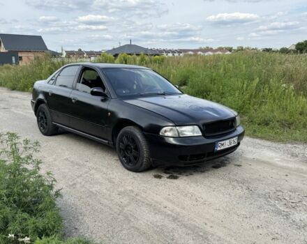 Чорний Ауді А4, об'ємом двигуна 1.9 л та пробігом 250 тис. км за 900 $, фото 1 на Automoto.ua