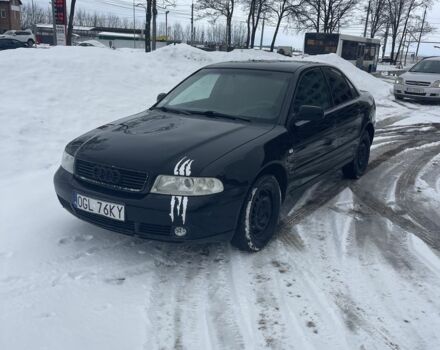 Черный Ауди А4, объемом двигателя 0 л и пробегом 320 тыс. км за 1600 $, фото 1 на Automoto.ua