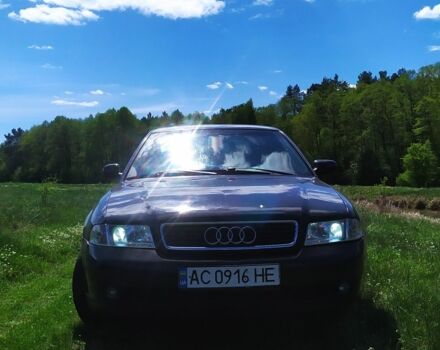 Чорний Ауді А4, об'ємом двигуна 1.9 л та пробігом 300 тис. км за 3500 $, фото 1 на Automoto.ua