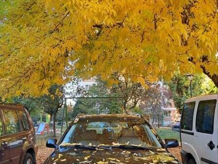 Черный Ауди А4, объемом двигателя 1.9 л и пробегом 400 тыс. км за 5000 $, фото 1 на Automoto.ua