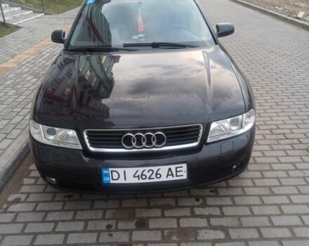 Черный Ауди А4, объемом двигателя 2.5 л и пробегом 300 тыс. км за 3600 $, фото 1 на Automoto.ua