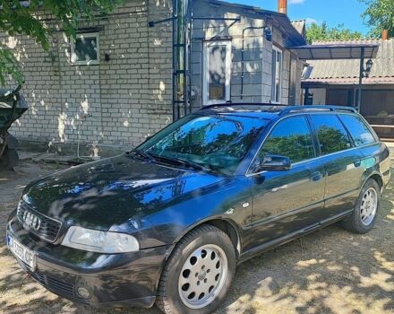 Чорний Ауді А4, об'ємом двигуна 2.5 л та пробігом 705 тис. км за 3200 $, фото 1 на Automoto.ua