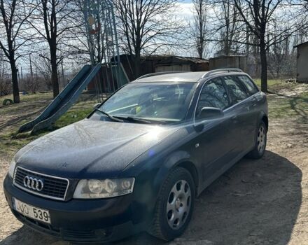 Черный Ауди А4, объемом двигателя 2.5 л и пробегом 400 тыс. км за 1851 $, фото 1 на Automoto.ua