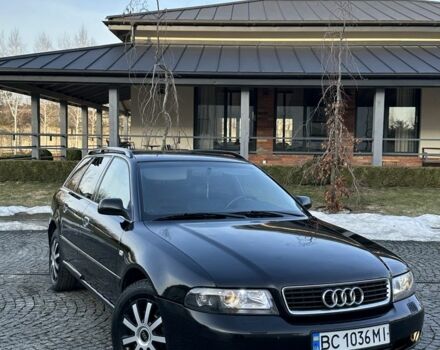 Черный Ауди А4, объемом двигателя 2.5 л и пробегом 300 тыс. км за 2599 $, фото 1 на Automoto.ua