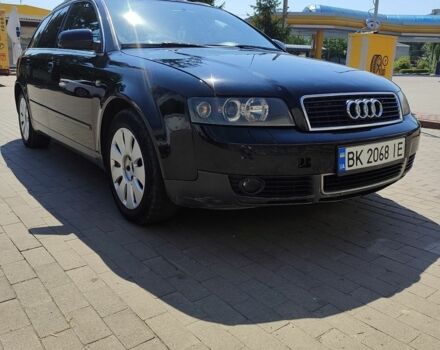 Чорний Ауді А4, об'ємом двигуна 2.5 л та пробігом 320 тис. км за 3500 $, фото 1 на Automoto.ua