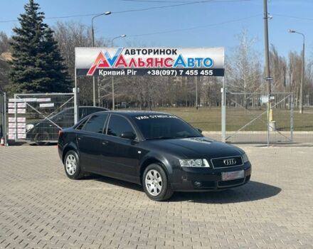 Черный Ауди А4, объемом двигателя 2 л и пробегом 371 тыс. км за 4900 $, фото 1 на Automoto.ua