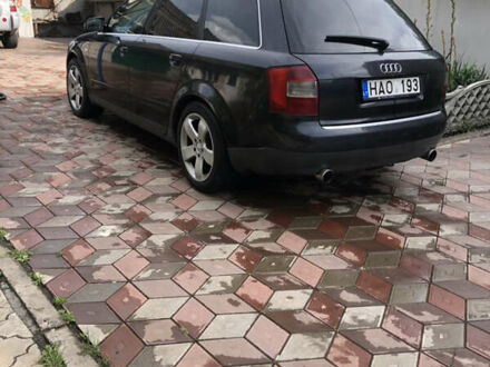Черный Ауди А4, объемом двигателя 2.5 л и пробегом 378 тыс. км за 3300 $, фото 1 на Automoto.ua