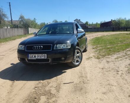 Черный Ауди А4, объемом двигателя 1.9 л и пробегом 300 тыс. км за 1750 $, фото 1 на Automoto.ua