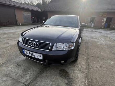 Черный Ауди А4, объемом двигателя 1.6 л и пробегом 243 тыс. км за 4600 $, фото 1 на Automoto.ua