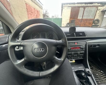 Черный Ауди А4, объемом двигателя 1.9 л и пробегом 362 тыс. км за 2500 $, фото 1 на Automoto.ua