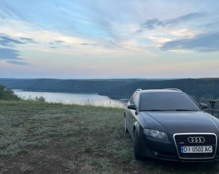 Черный Ауди А4, объемом двигателя 3 л и пробегом 300 тыс. км за 6000 $, фото 1 на Automoto.ua