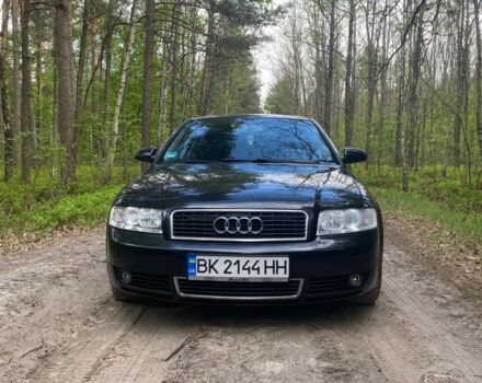 Черный Ауди А4, объемом двигателя 1.6 л и пробегом 224 тыс. км за 5000 $, фото 1 на Automoto.ua