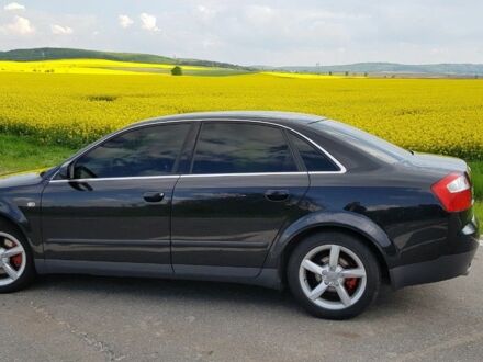 Чорний Ауді А4, об'ємом двигуна 1.8 л та пробігом 255 тис. км за 5600 $, фото 1 на Automoto.ua