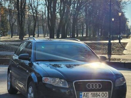 Черный Ауди А4, объемом двигателя 2.5 л и пробегом 328 тыс. км за 6000 $, фото 1 на Automoto.ua