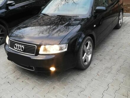 Черный Ауди А4, объемом двигателя 1.98 л и пробегом 240 тыс. км за 3900 $, фото 1 на Automoto.ua