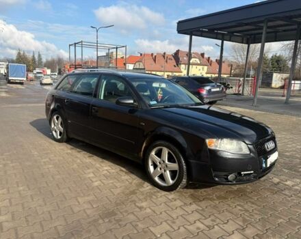 Черный Ауди А4, объемом двигателя 2 л и пробегом 300 тыс. км за 3000 $, фото 1 на Automoto.ua