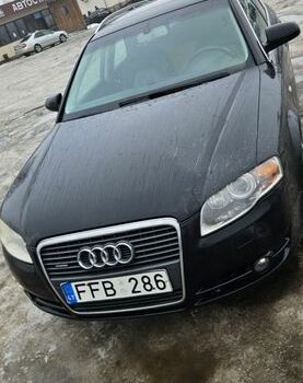 Черный Ауди А4, объемом двигателя 3 л и пробегом 260 тыс. км за 3700 $, фото 1 на Automoto.ua