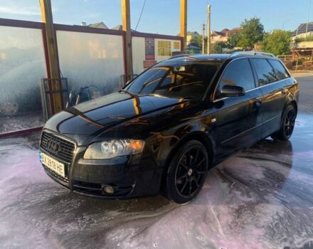 Чорний Ауді А4, об'ємом двигуна 2 л та пробігом 427 тис. км за 5576 $, фото 1 на Automoto.ua
