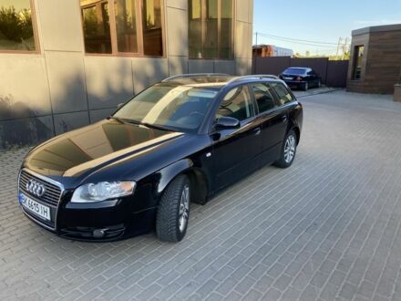 Черный Ауди А4, объемом двигателя 2 л и пробегом 360 тыс. км за 7000 $, фото 1 на Automoto.ua