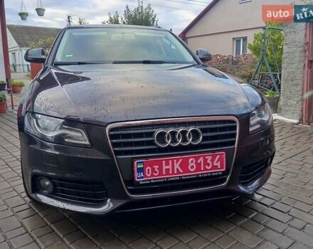 Чорний Ауді А4, об'ємом двигуна 1.8 л та пробігом 220 тис. км за 8200 $, фото 1 на Automoto.ua