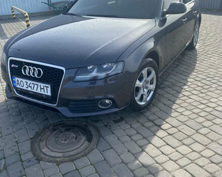Черный Ауди А4, объемом двигателя 2 л и пробегом 310 тыс. км за 9000 $, фото 1 на Automoto.ua