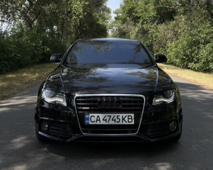 Черный Ауди А4, объемом двигателя 2 л и пробегом 250 тыс. км за 10800 $, фото 1 на Automoto.ua