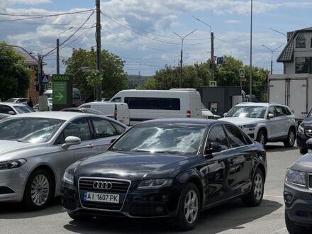 Чорний Ауді А4, об'ємом двигуна 1.8 л та пробігом 249 тис. км за 9000 $, фото 1 на Automoto.ua