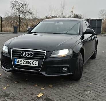 Чорний Ауді А4, об'ємом двигуна 1.8 л та пробігом 301 тис. км за 8500 $, фото 1 на Automoto.ua