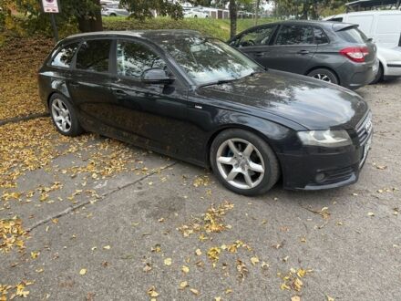 Черный Ауди А4, объемом двигателя 2 л и пробегом 350 тыс. км за 1378 $, фото 1 на Automoto.ua