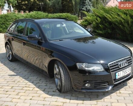 Чорний Ауді А4, об'ємом двигуна 1.8 л та пробігом 251 тис. км за 9000 $, фото 1 на Automoto.ua