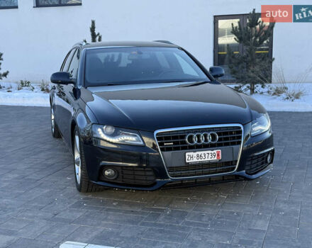 Чорний Ауді А4, об'ємом двигуна 2 л та пробігом 195 тис. км за 9850 $, фото 1 на Automoto.ua