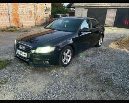 Чорний Ауді А4, об'ємом двигуна 2 л та пробігом 243 тис. км за 12800 $, фото 1 на Automoto.ua
